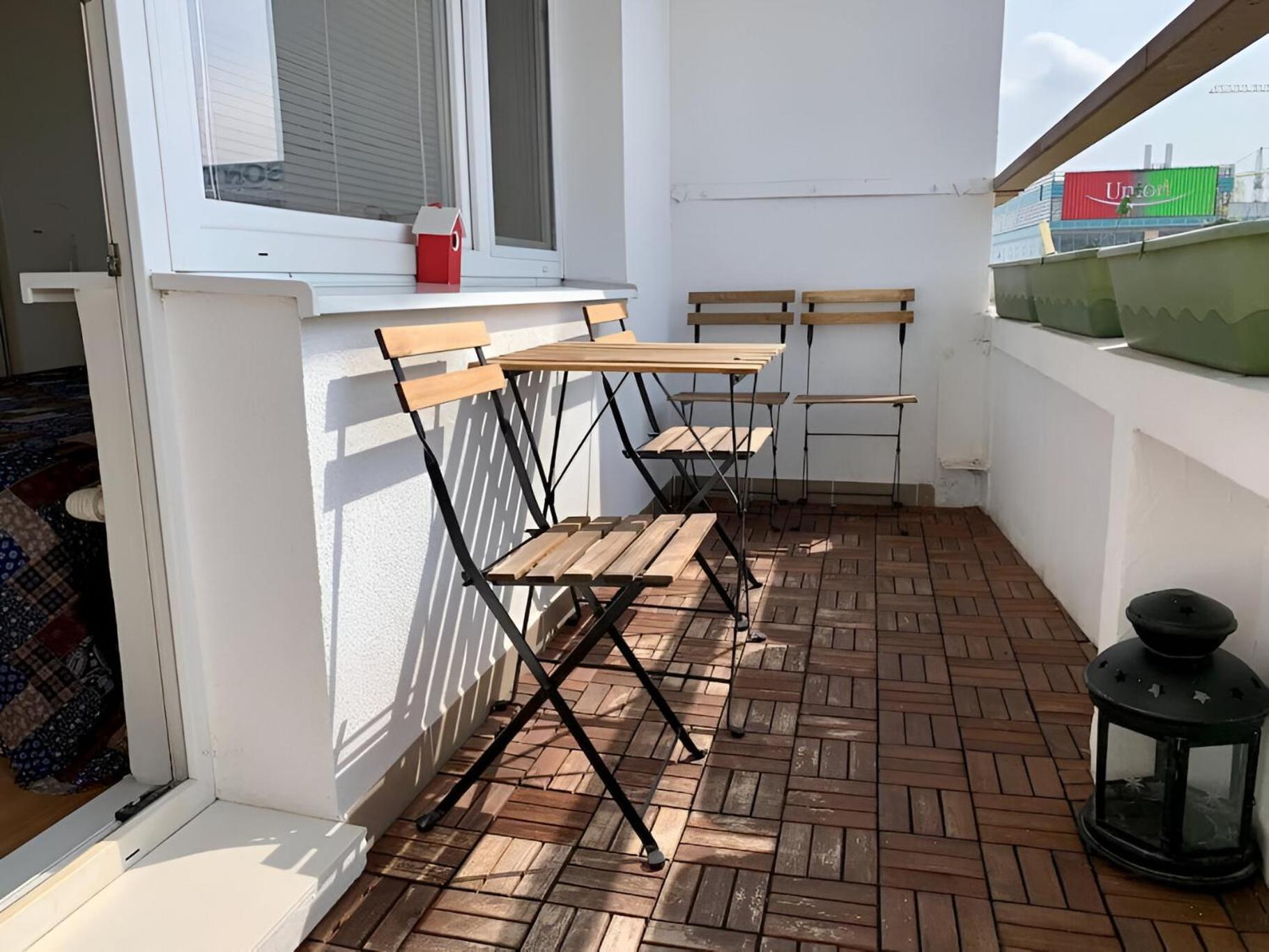 Park View City Center Location Apartment With Balcony 브라티슬라바 외부 사진