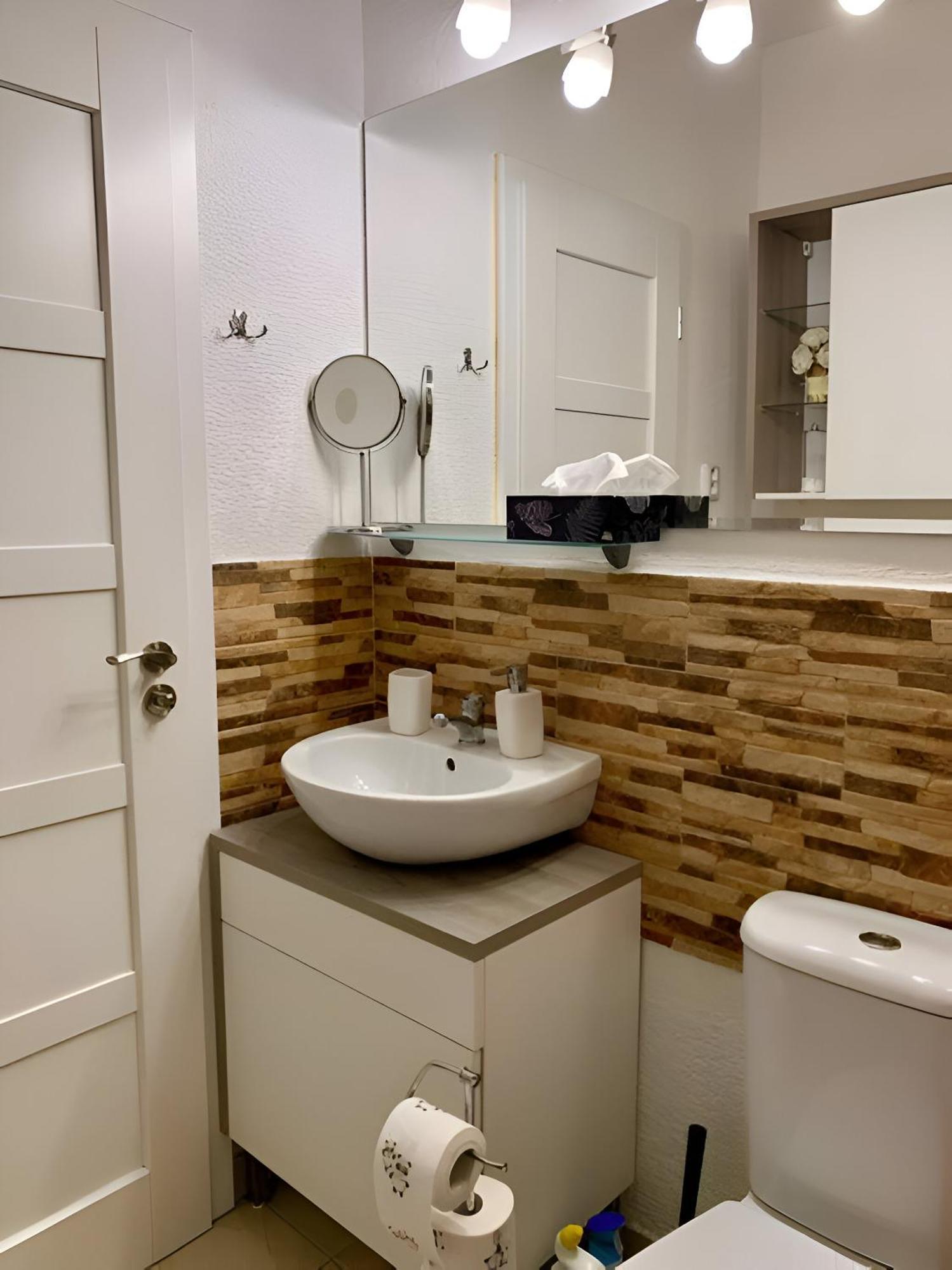 Park View City Center Location Apartment With Balcony 브라티슬라바 외부 사진