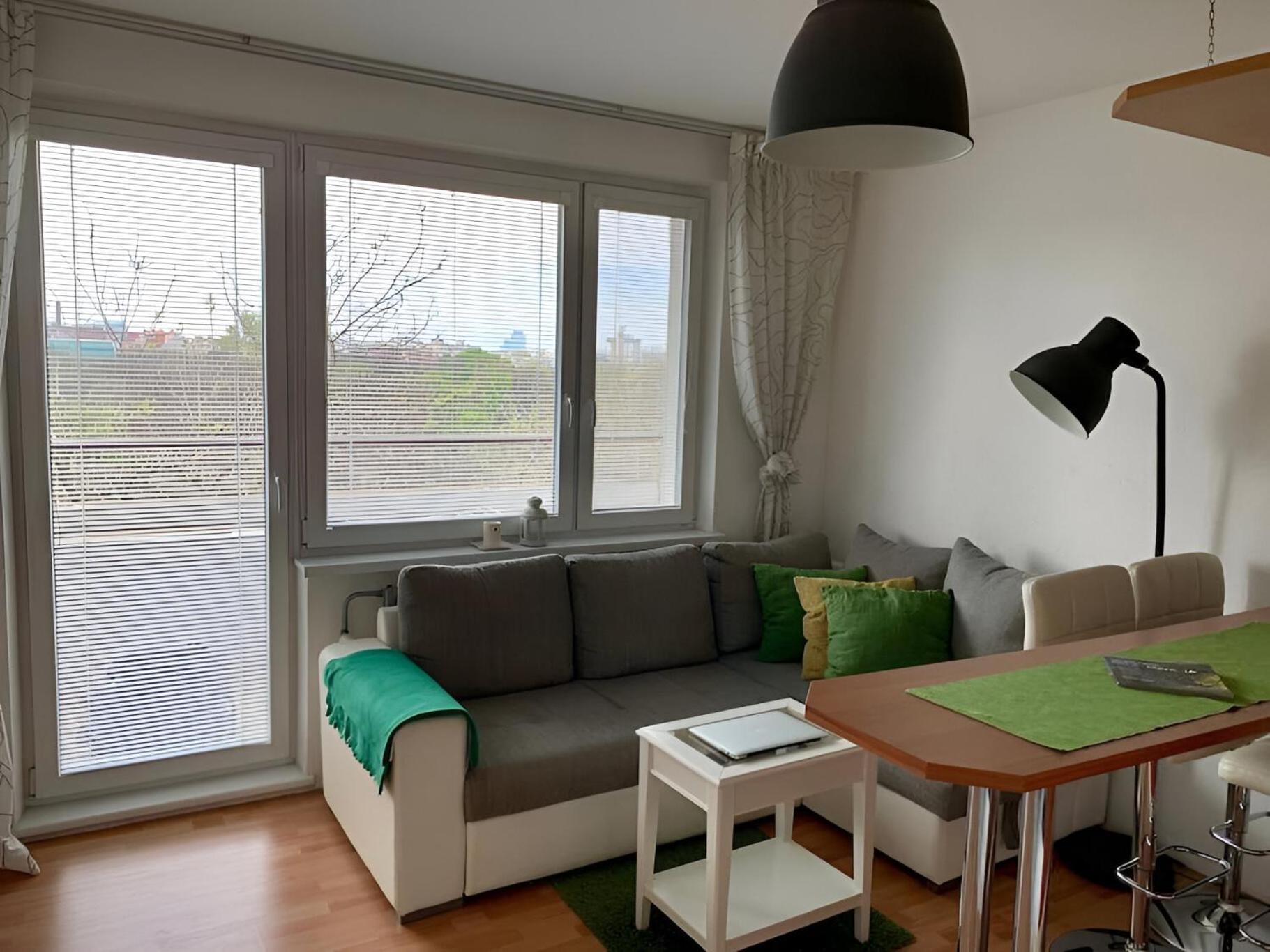 Park View City Center Location Apartment With Balcony 브라티슬라바 외부 사진