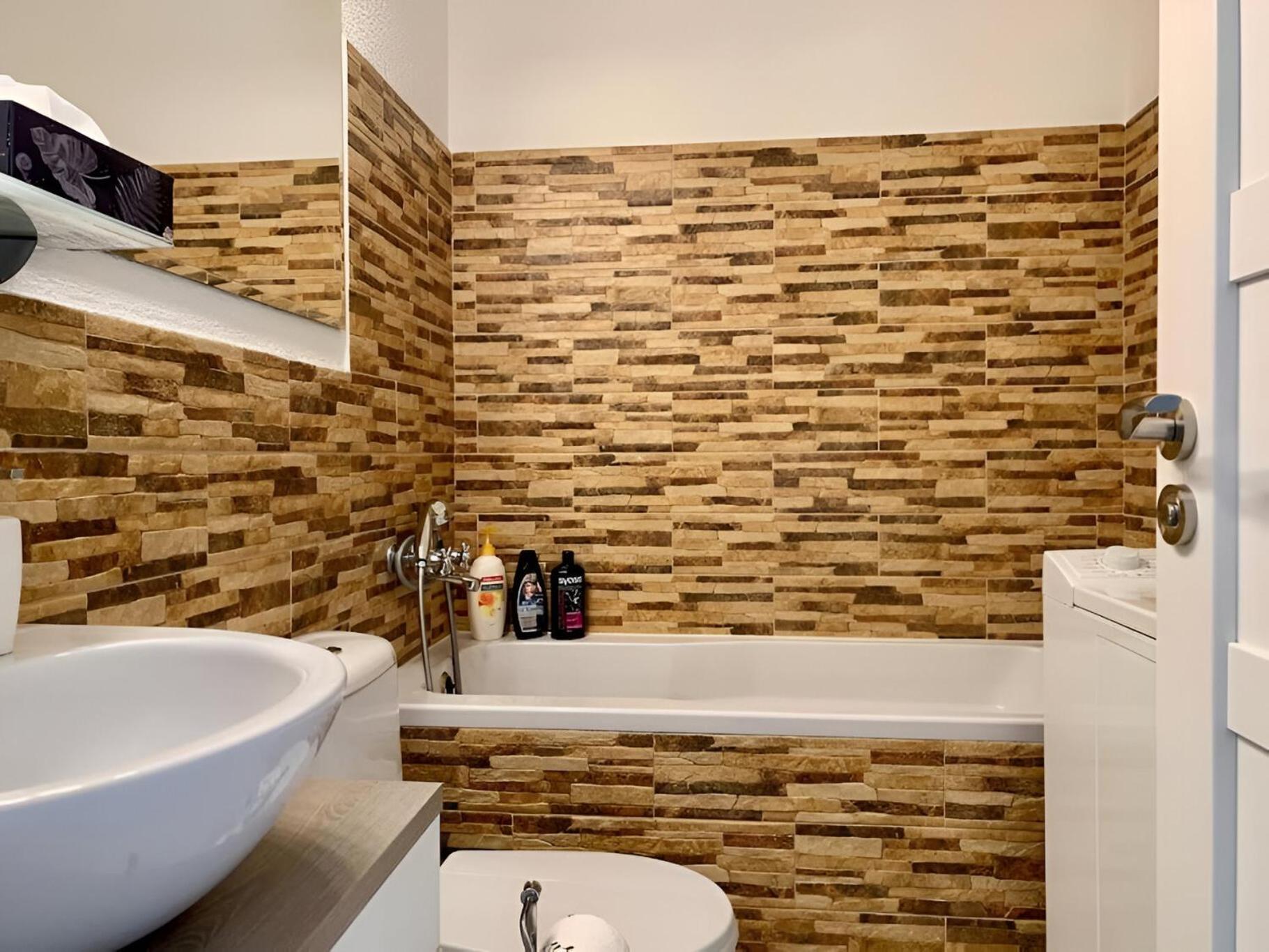 Park View City Center Location Apartment With Balcony 브라티슬라바 외부 사진