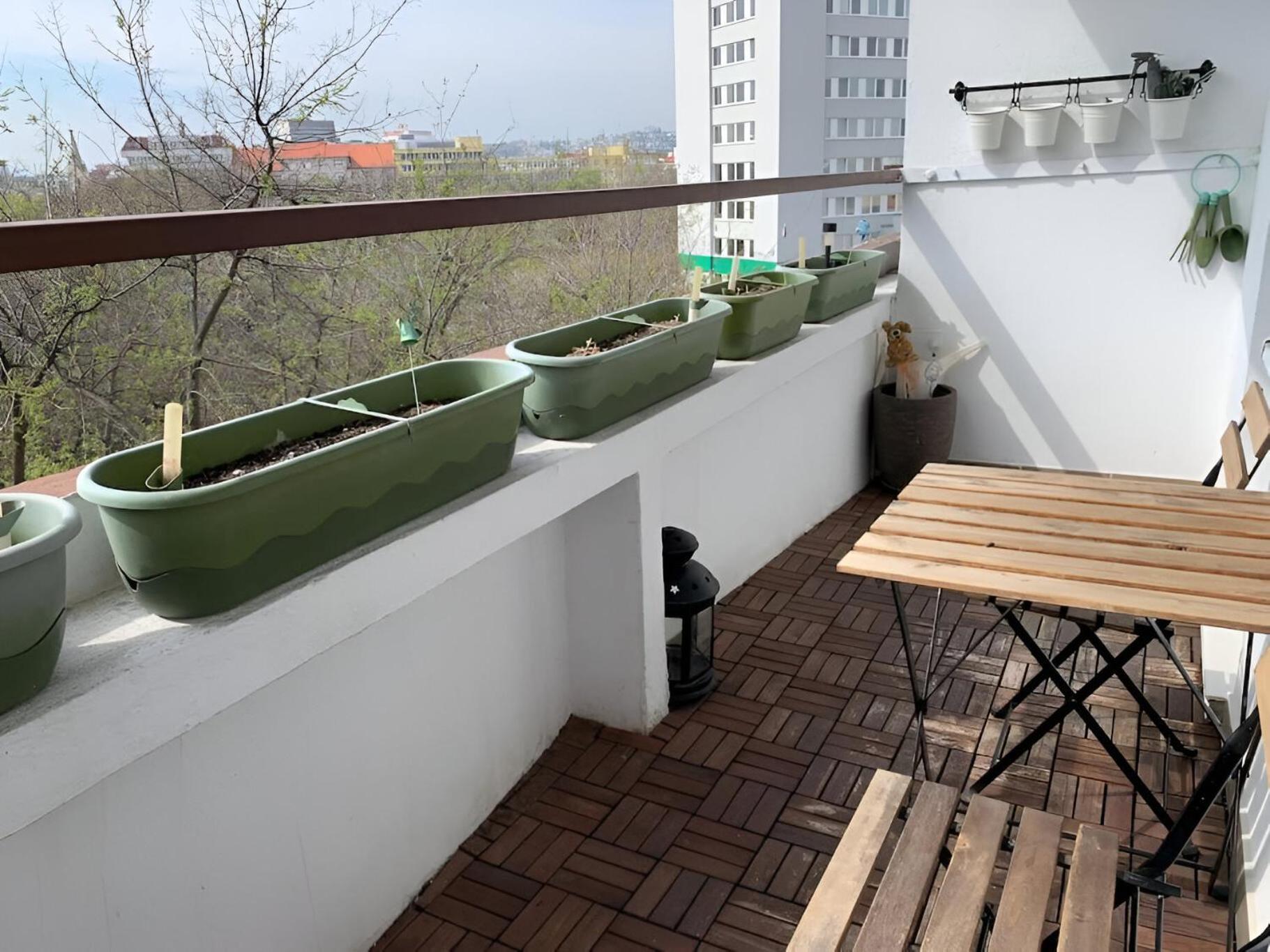 Park View City Center Location Apartment With Balcony 브라티슬라바 외부 사진